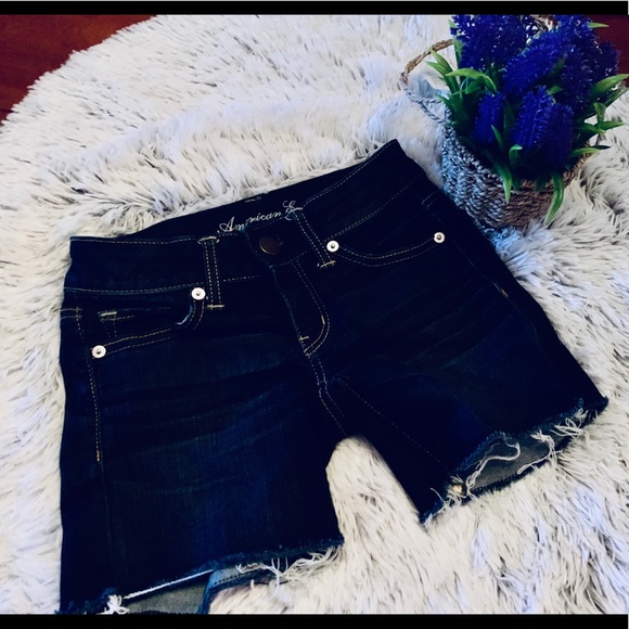 American Eagle Jean Short’s, Cutoff’s, Size 00 🌼 - Picture 6 of 9